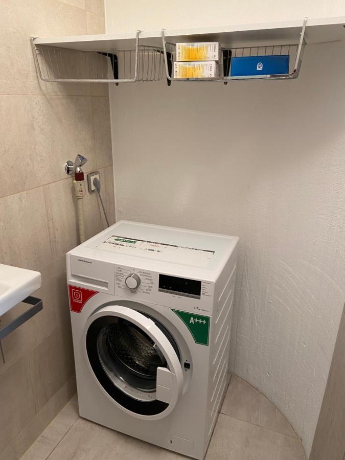 Anton Bruckner Lounge L Free Parking Apartment Linz Bagian luar foto
